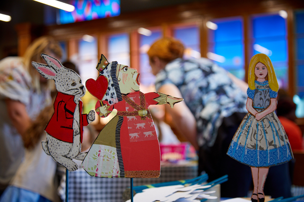 Wonderland Crafts
